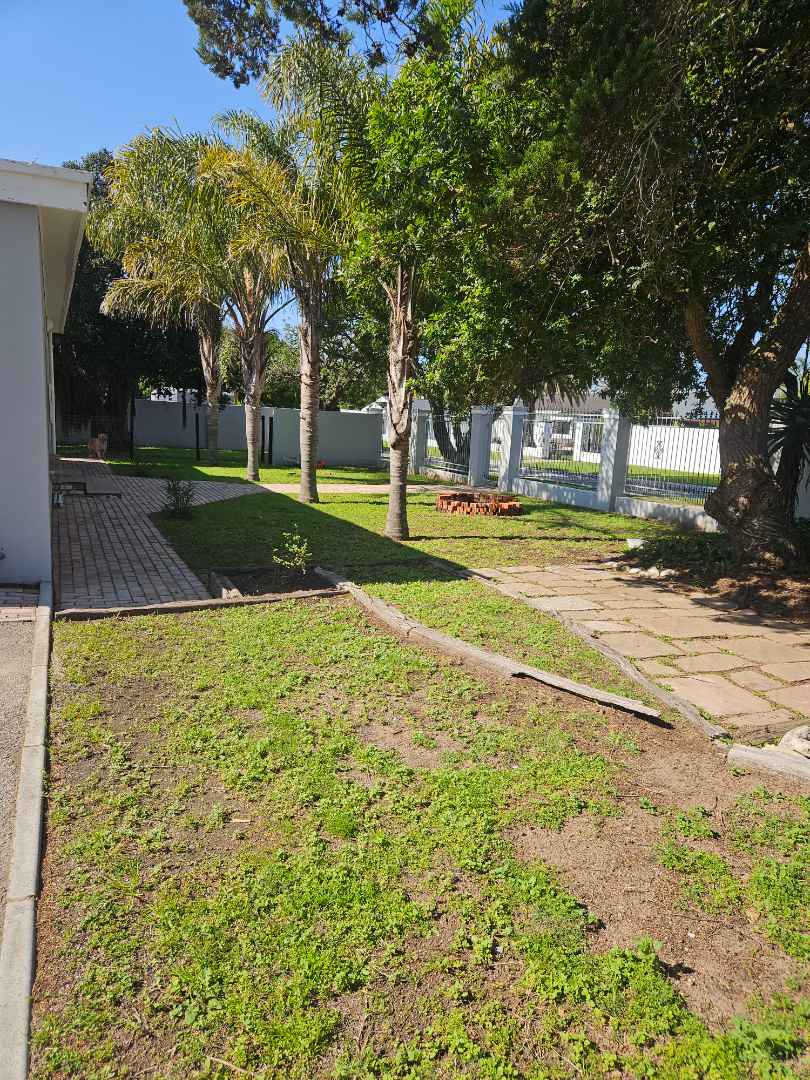 To Let 2 Bedroom Property for Rent in Sunridge Park Eastern Cape